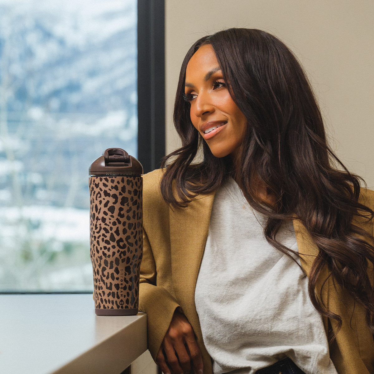 brown-leopard-32oz-946ml-q0 Ease32-BrownLeopard-WPI-8.png